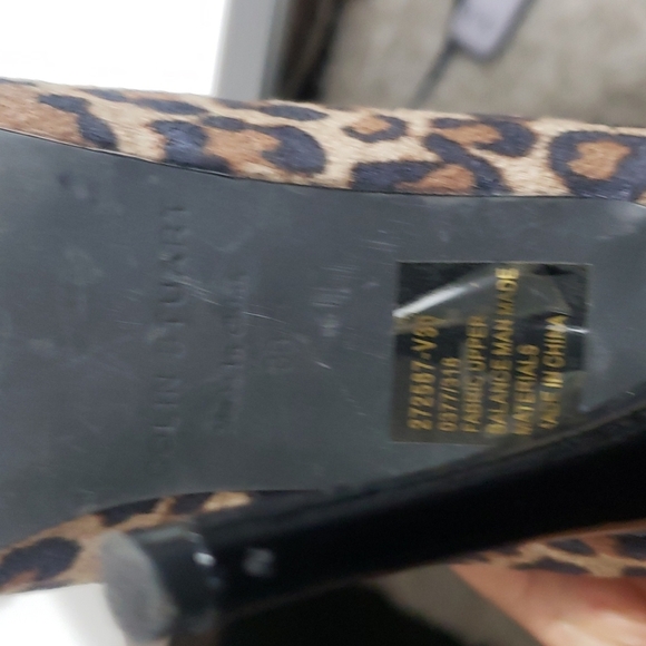 Colin Stuart gold studded leopard heels size 8B black with gold studs - Picture 7 of 10